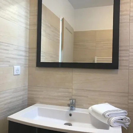 L'alivu Semesterbostad *